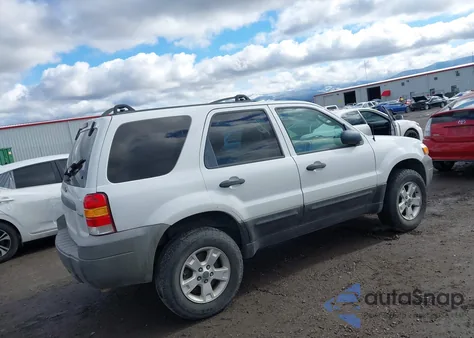 2006 Ford Escape Xlt/Xlt Sport z USA, uszkodzony, nr VIN 1FMYU93106KC23700